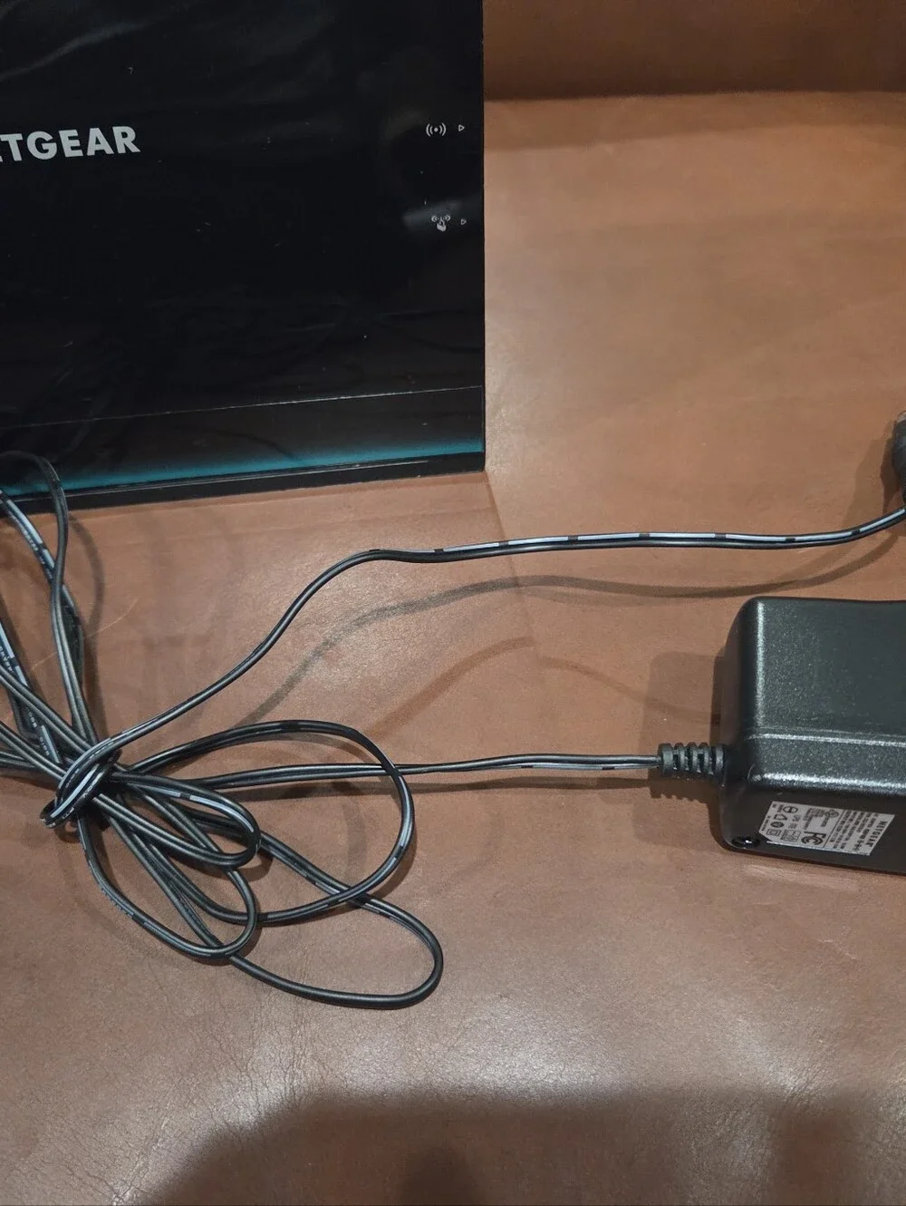 Netgear AC1600 WiFi Modem Router - Pre-owned - Picture 5 of 5